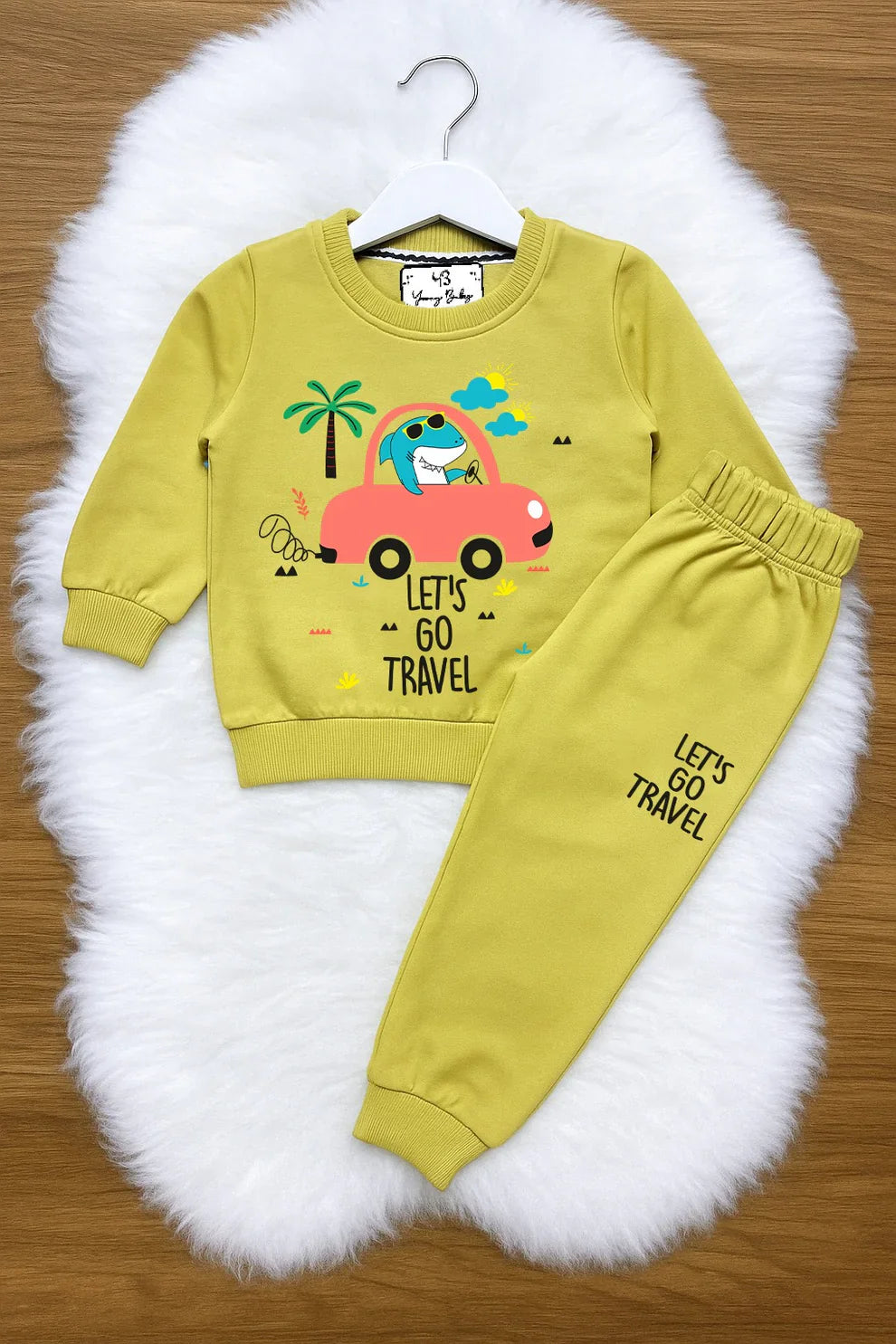 B - 211 LETS GO TRAVEL